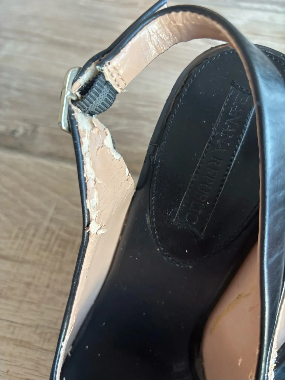 Banana Republic sleek black